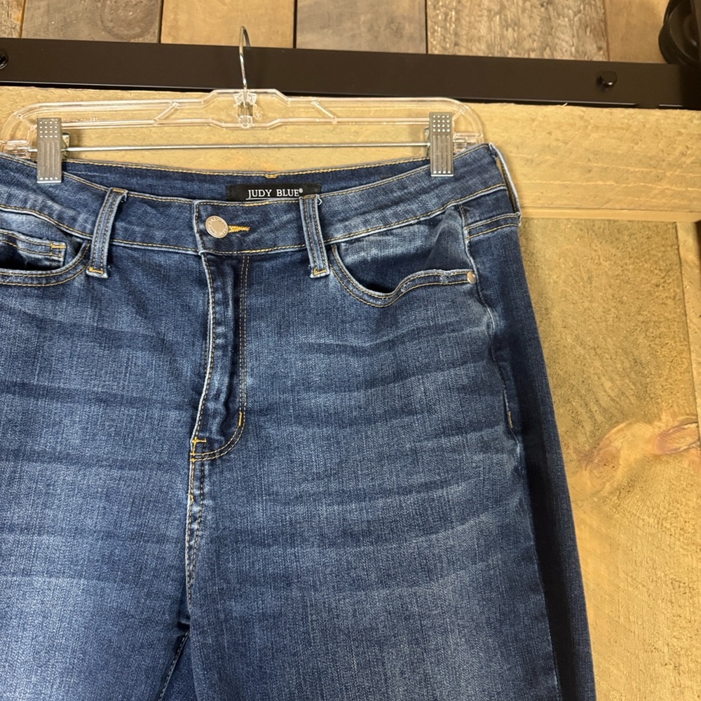 Judy Blue high rise Cool Denim boyfriend denim jeans Size 9 / 29 - Picture 6 of 15